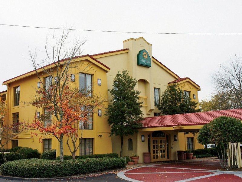 玛利埃塔贝蒙特套房酒店 玛丽埃塔 外观 照片